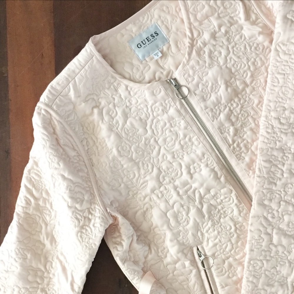 💕 Pink Embroidered Jacket 💕 - Picture 2 of 6